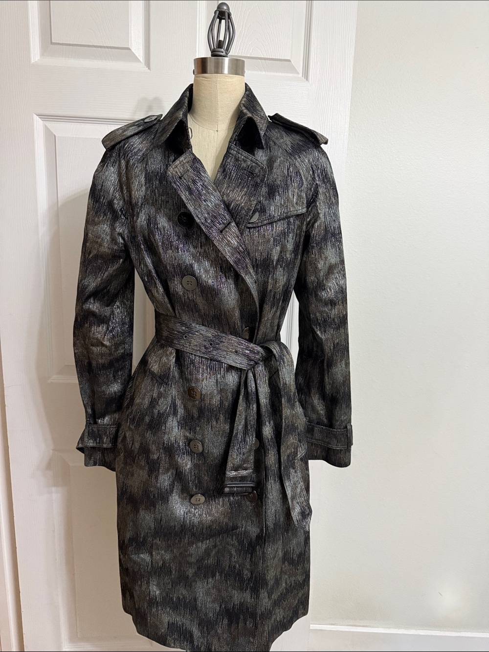 Burberry Charcoal and Black Patterned Double-Breasted Trench Coat - Picture 2 of 10